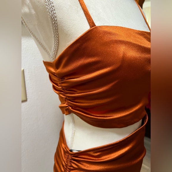 - Forever 21 - Picture 4 of 9